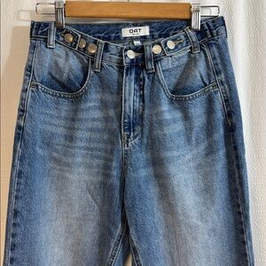 OAT New York Denim Jeans Light wash High Waisted Size 25 straight leg